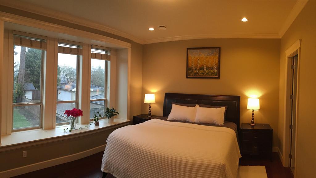 Imperial House Burnaby Quarto foto