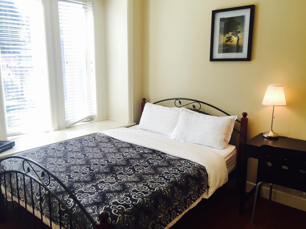 Imperial House Burnaby Quarto foto